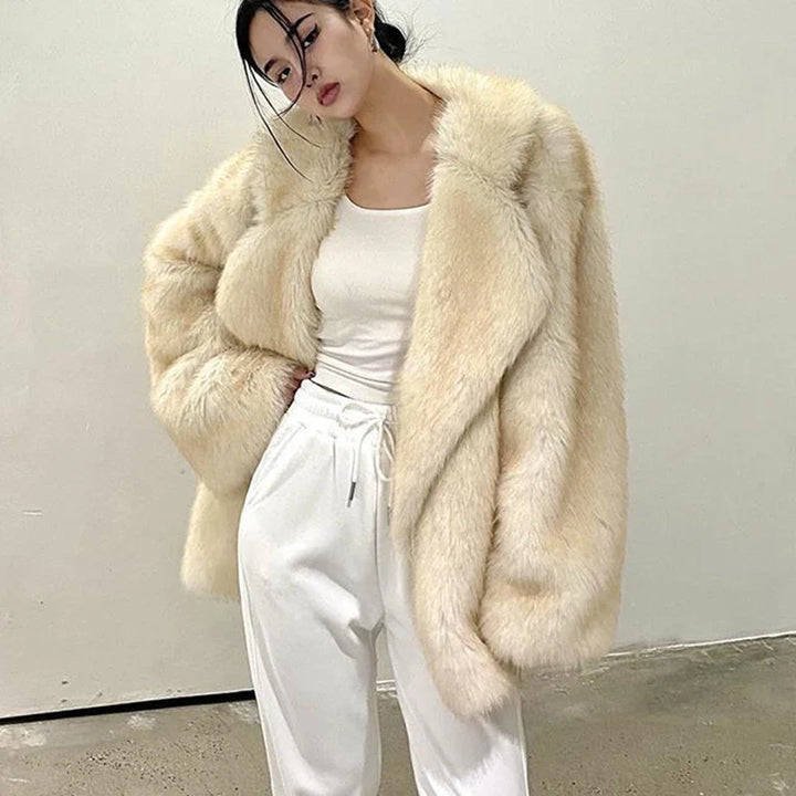 Damen Pelzmantel Exklusiver Mit Urbanem Flair Plüschpelzmode