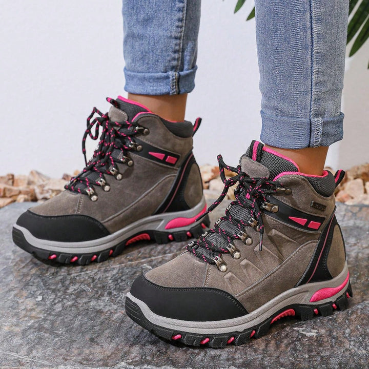 Luna | Unisex Wanderschuh – Wetterfestes Design, Steilsicherer Grip & Langstrecken-Performance