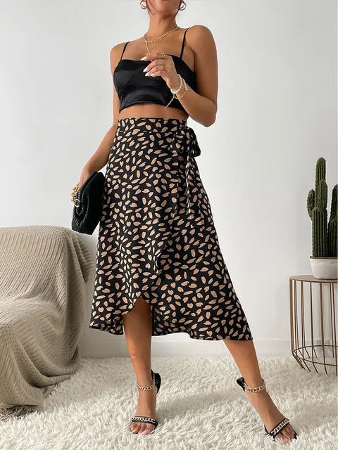 Midi Wickelrock für Damen mit Asymmetrischem Saum und Bedrucktem Design in Verstellbarer Passform für Jeden Anlass