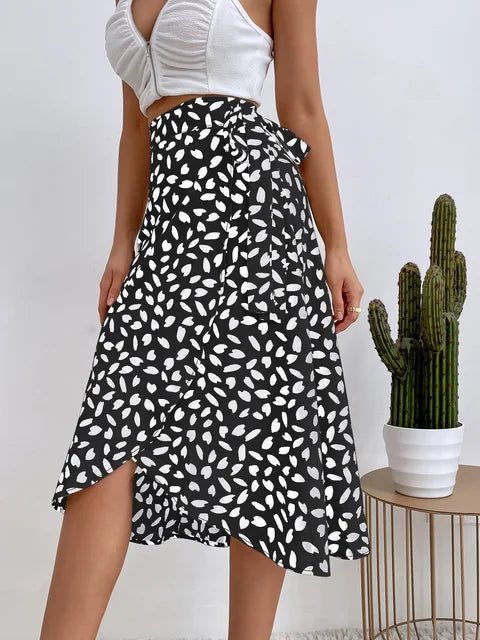 Midi Wickelrock für Damen mit Asymmetrischem Saum und Bedrucktem Design in Verstellbarer Passform für Jeden Anlass