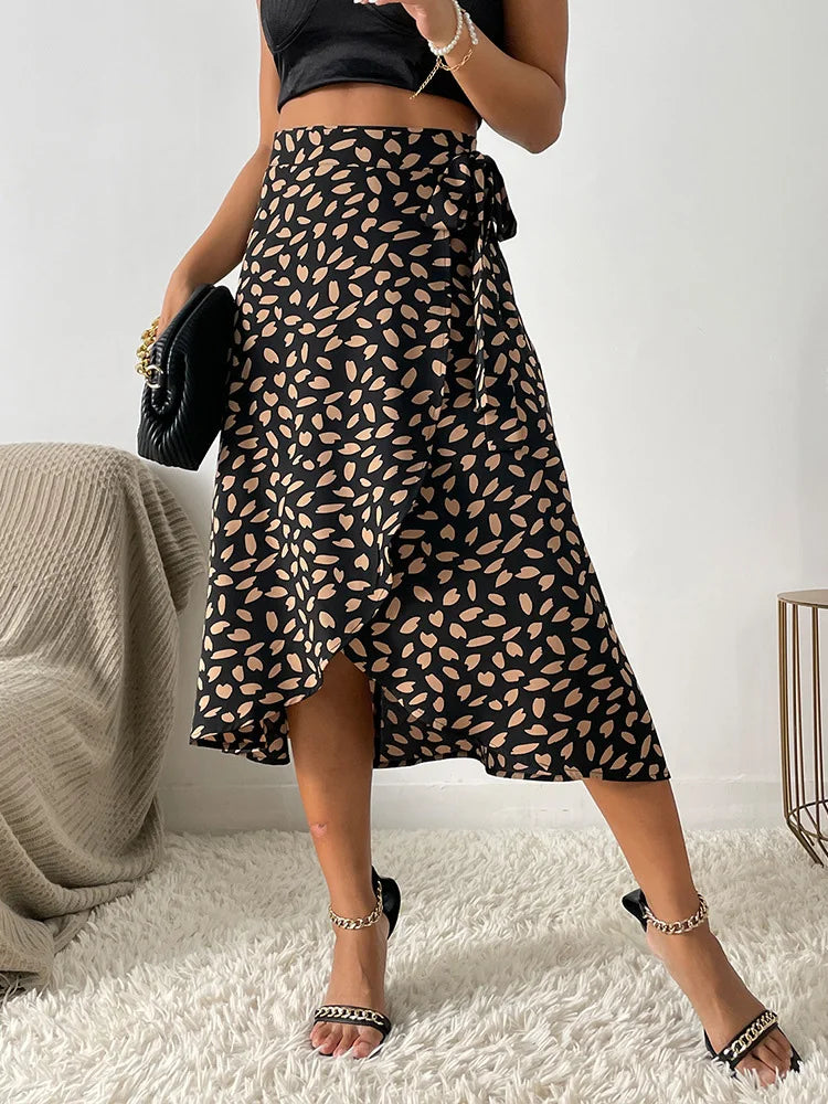 Midi Wickelrock für Damen mit Asymmetrischem Saum und Bedrucktem Design in Verstellbarer Passform für Jeden Anlass
