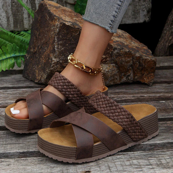 Flōre | Damen Sandalen – Elegante Riemchenoptik, Florales Flair & Exklusives Design