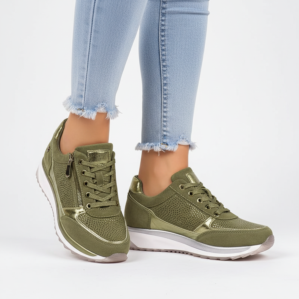 Amore | Damen Sneakers – Herzförmiges Detail, Soft-Padding