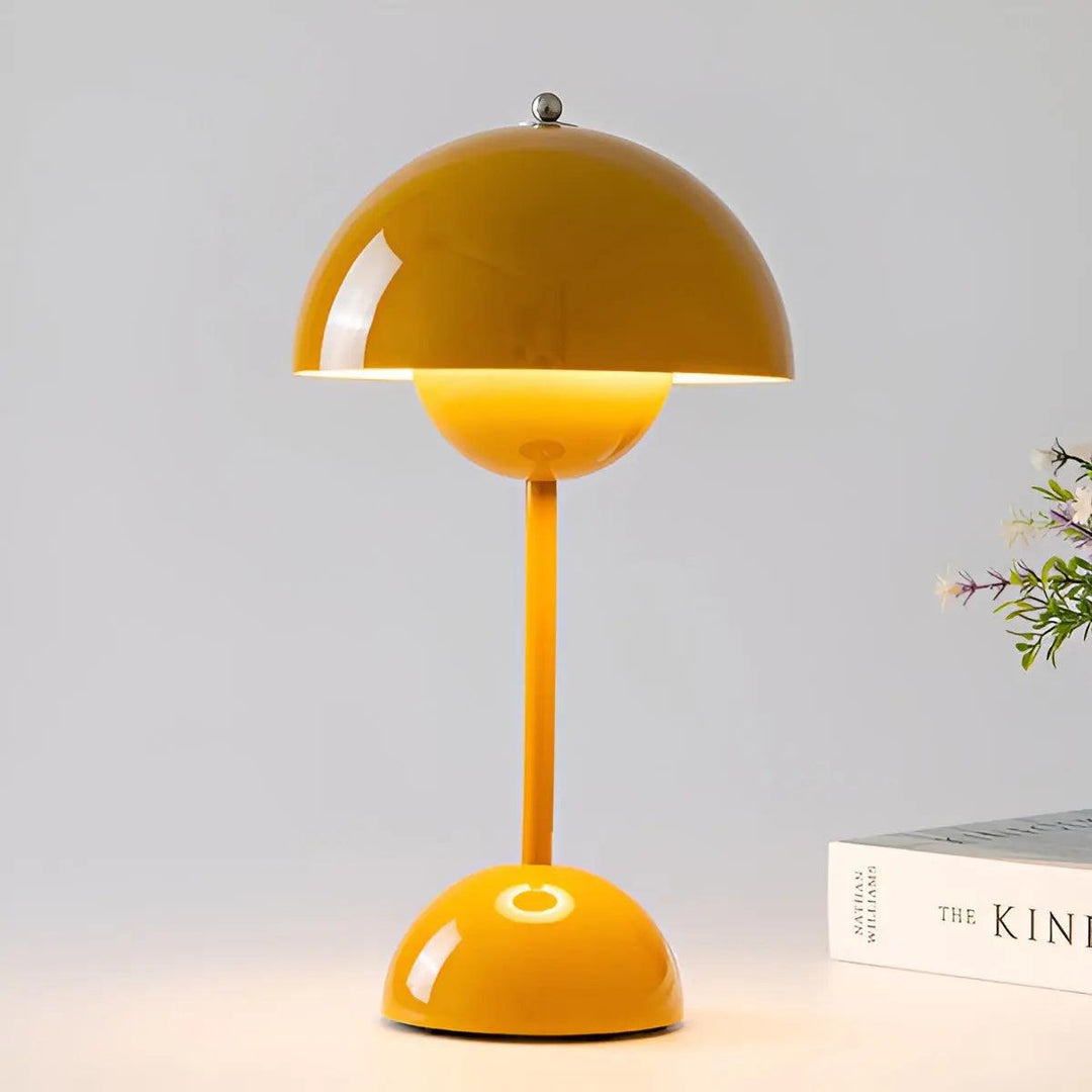 Buijou - Skandinavische Designer-Tischlampe für ambient Beleuchtung
